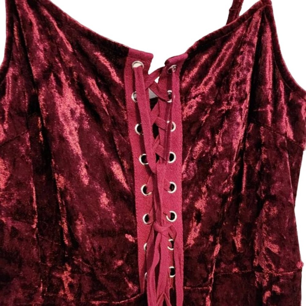 NWT Forever Twenty One Velvet like Pants suit in Burgundy - Picture 1 of 5